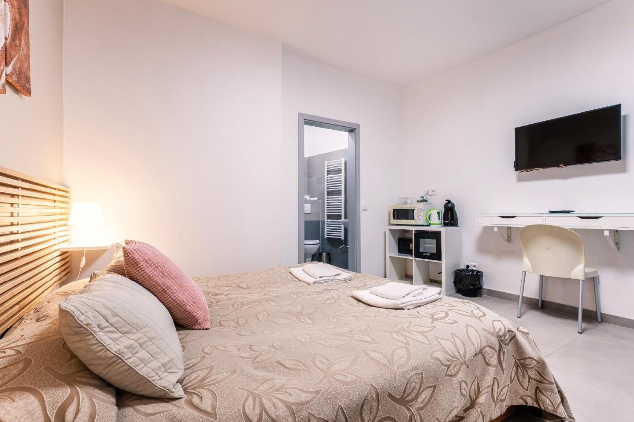 Vincanto Rooms Old Town Prag Exterior foto